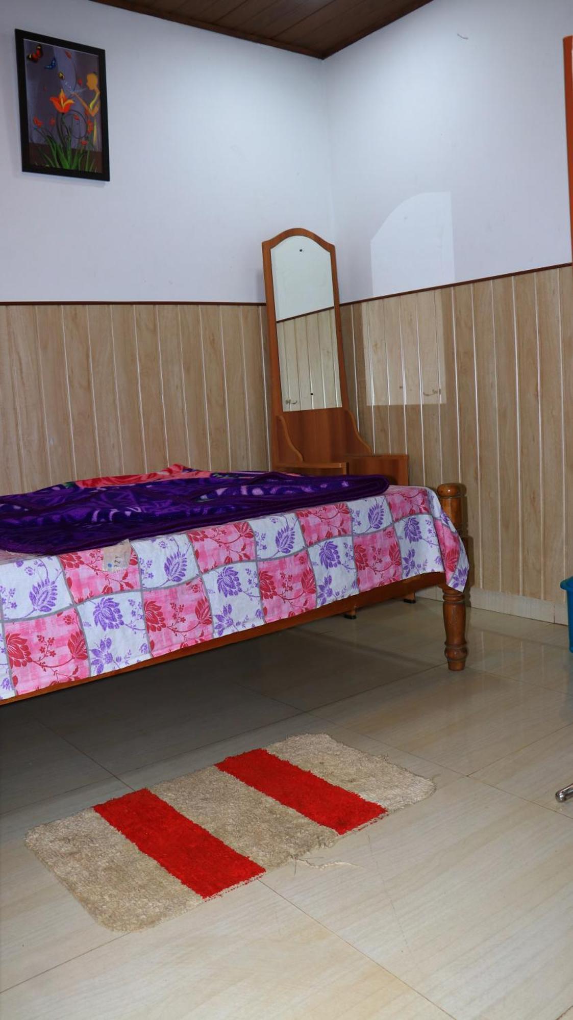 Navaneeth Homestay Devikolam Ngoại thất bức ảnh