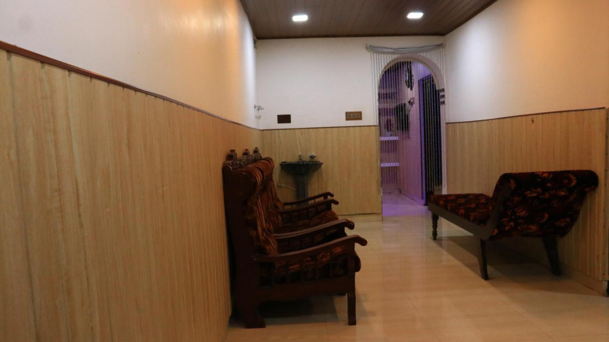 Navaneeth Homestay Devikolam Ngoại thất bức ảnh