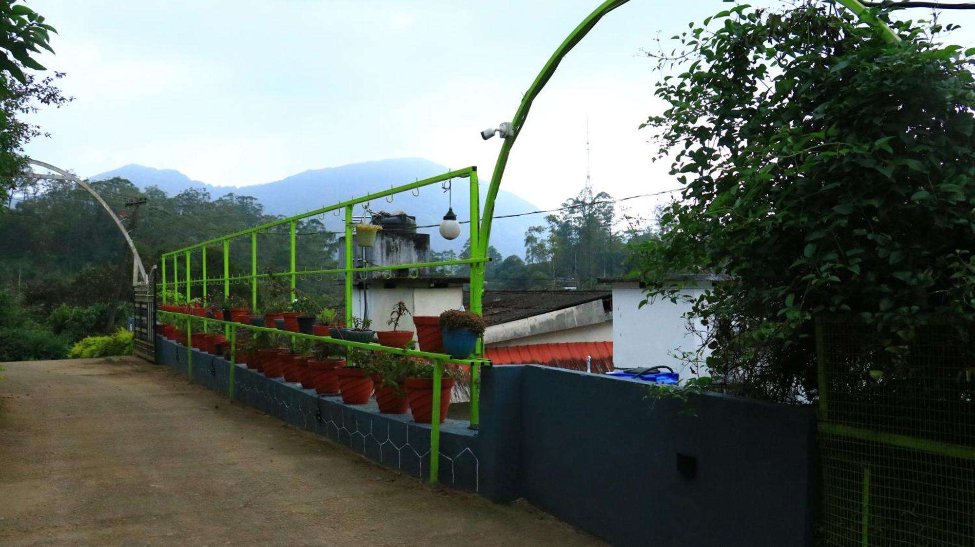 Navaneeth Homestay Devikolam Ngoại thất bức ảnh